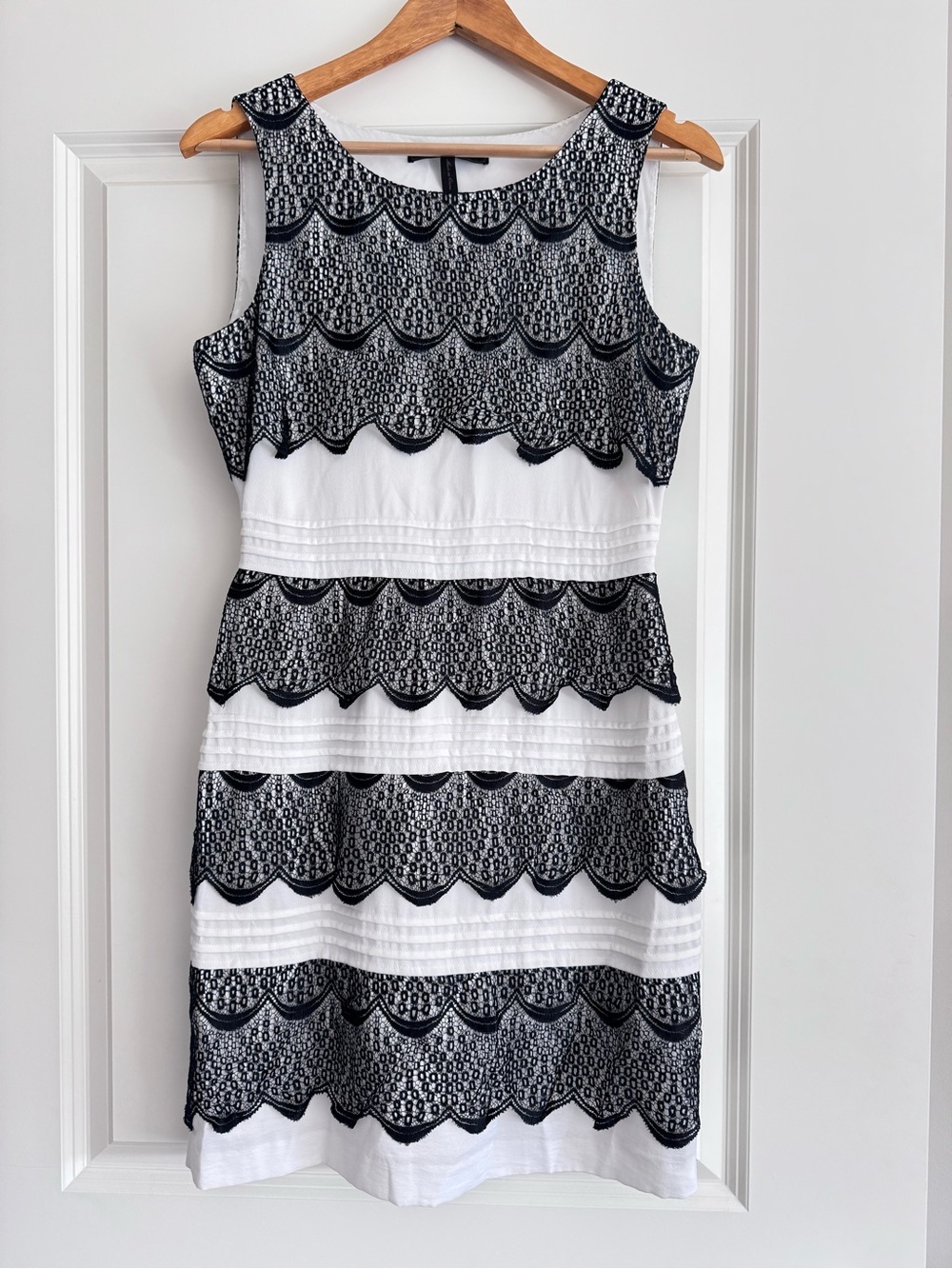 BCBGMaxAzria White and Black Scalloped Lace Midi Dress